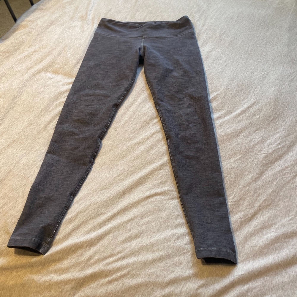 Lululemon grey yoga pants